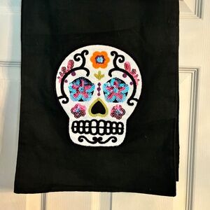 Halloween Table Runner- NWT